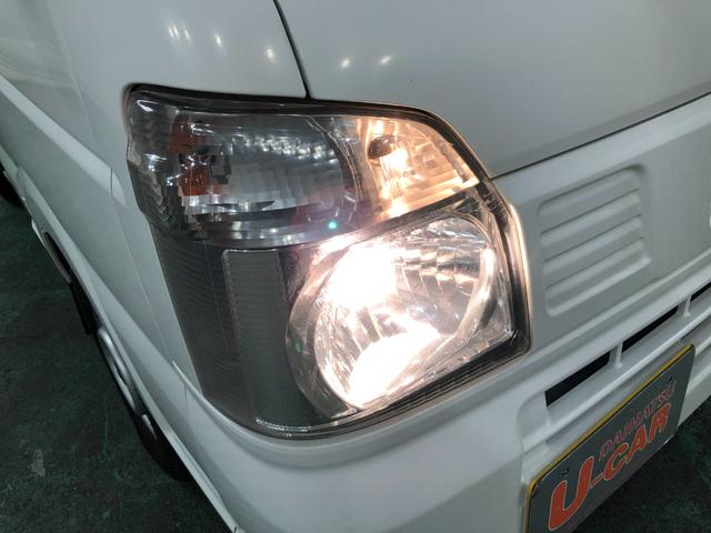 ＮＴ１００クリッパートラックＤＸ　４ＷＤ／車検整備付／走行５５５８キロ／ＦＭＡＭラジオ１年保証距離無制限　走行距離５５５８キロ　４ＷＤ　車検整備付　ＦＭＡＭラジオ　純正フロアマット　助手席エアバッグ　マニュアルエアコン（埼玉県）の中古車