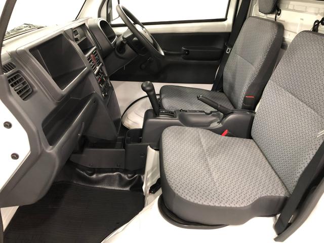 ＮＴ１００クリッパートラックＤＸ　４ＷＤ／車検整備付／走行５５５８キロ／ＦＭＡＭラジオ１年保証距離無制限　走行距離５５５８キロ　４ＷＤ　車検整備付　ＦＭＡＭラジオ　純正フロアマット　助手席エアバッグ　マニュアルエアコン（埼玉県）の中古車