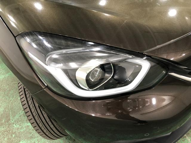 フィットｅ：ＨＥＶホーム　走行９９４３キロ／ナビ／バックカメラ１年保証距離無制限　走行距離９９４３キロ　フルセグナビ　バックカメラ　ブルートゥース　ＵＳＢ２口　純正マット　サイドエアバッグ　オートライト　ＬＥＤヘッドランプ　電動格納式ドアミラー　キーフリー（埼玉県）の中古車