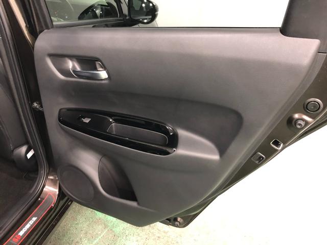 フィットｅ：ＨＥＶホーム　走行９９４３キロ／ナビ／バックカメラ１年保証距離無制限　走行距離９９４３キロ　フルセグナビ　バックカメラ　ブルートゥース　ＵＳＢ２口　純正マット　サイドエアバッグ　オートライト　ＬＥＤヘッドランプ　電動格納式ドアミラー　キーフリー（埼玉県）の中古車