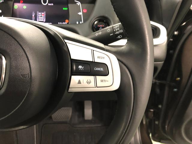 フィットｅ：ＨＥＶホーム　走行９９４３キロ／ナビ／バックカメラ１年保証距離無制限　走行距離９９４３キロ　フルセグナビ　バックカメラ　ブルートゥース　ＵＳＢ２口　純正マット　サイドエアバッグ　オートライト　ＬＥＤヘッドランプ　電動格納式ドアミラー　キーフリー（埼玉県）の中古車