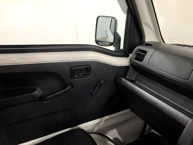 ハイゼットトラックスタンダード　４ＷＤ／ＭＴ車／走行３０８５キロ／ラジオ１年保証距離無制限　走行距離３０８５キロ　４ＷＤ　ＭＴ車　ＦＭＡＭラジオ　純正フロアマット　助手席エアバッグ　クリアランスソナー　オートライト　アイドリングストップ（埼玉県）の中古車