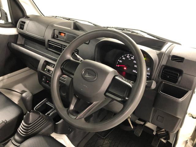 ハイゼットトラックスタンダード　４ＷＤ／ＭＴ車／走行３０８５キロ／ラジオ１年保証距離無制限　走行距離３０８５キロ　４ＷＤ　ＭＴ車　ＦＭＡＭラジオ　純正フロアマット　助手席エアバッグ　クリアランスソナー　オートライト　アイドリングストップ（埼玉県）の中古車