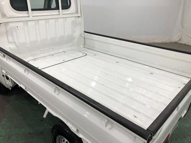 ハイゼットトラックスタンダード　４ＷＤ／ＭＴ車／走行３０８５キロ／ラジオ１年保証距離無制限　走行距離３０８５キロ　４ＷＤ　ＭＴ車　ＦＭＡＭラジオ　純正フロアマット　助手席エアバッグ　クリアランスソナー　オートライト　アイドリングストップ（埼玉県）の中古車