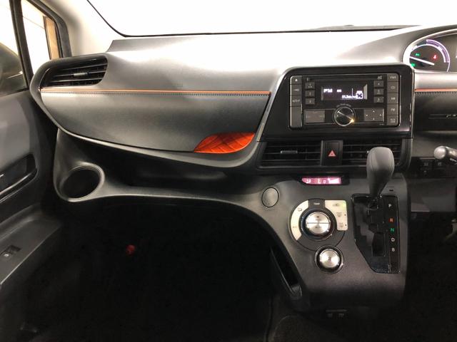 シエンタハイブリッド　ファンベースＸ　走行１５８１２キロ／純正マット１年保証距離無制限　走行距離１５８１２キロ　ＵＳＢソケット　純正カーペットマット　助手席エアバッグ　クリアランスソナー　オートマチックハイビーム　片側電動スライドドア　キーレスエントリー（埼玉県）の中古車