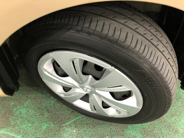 シエンタハイブリッド　ファンベースＸ　走行１５８１２キロ／純正マット１年保証距離無制限　走行距離１５８１２キロ　ＵＳＢソケット　純正カーペットマット　助手席エアバッグ　クリアランスソナー　オートマチックハイビーム　片側電動スライドドア　キーレスエントリー（埼玉県）の中古車