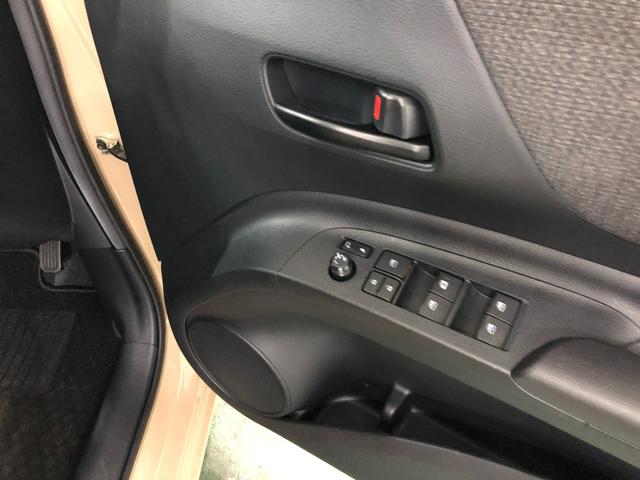 シエンタハイブリッド　ファンベースＸ　走行１５８１２キロ／純正マット１年保証距離無制限　走行距離１５８１２キロ　ＵＳＢソケット　純正カーペットマット　助手席エアバッグ　クリアランスソナー　オートマチックハイビーム　片側電動スライドドア　キーレスエントリー（埼玉県）の中古車