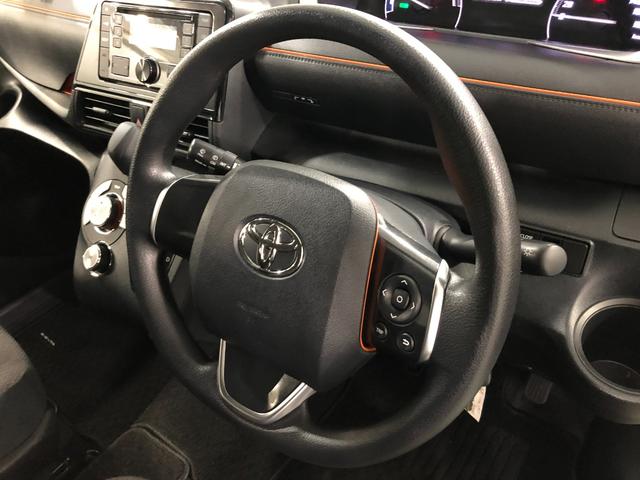 シエンタハイブリッド　ファンベースＸ　走行１５８１２キロ／純正マット１年保証距離無制限　走行距離１５８１２キロ　ＵＳＢソケット　純正カーペットマット　助手席エアバッグ　クリアランスソナー　オートマチックハイビーム　片側電動スライドドア　キーレスエントリー（埼玉県）の中古車