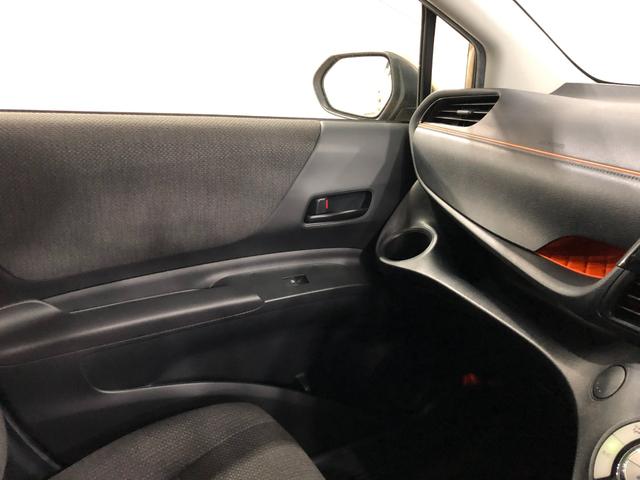 シエンタハイブリッド　ファンベースＸ　走行１５８１２キロ／純正マット１年保証距離無制限　走行距離１５８１２キロ　ＵＳＢソケット　純正カーペットマット　助手席エアバッグ　クリアランスソナー　オートマチックハイビーム　片側電動スライドドア　キーレスエントリー（埼玉県）の中古車