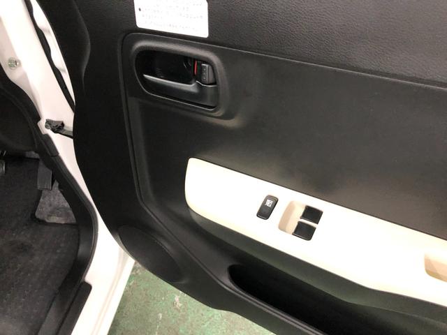 アルトＦ　走行距離６５８４５キロ　　ＴＶ　ナビ　ＥＴＣ１年保証距離無制限　走行距離６５８４５キロ　純正カーペットマット　キーレスエントリー　メンテナンスノート　取扱説明書　横滑り防止システム　レベライザー（埼玉県）の中古車