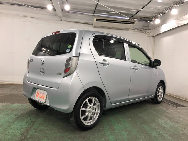 ピクシスエポックＸ　走行１１５４９４キロ／ワンセグナビ／純正マット１年保証距離無制限　走行距離１１５４９４キロ　ワンセグナビ　ブルートゥース　純正カーペットマット　助手席エアバッグ　アイドリングストップ　電動格納式ドアミラー　キーレスエントリー　マニュアルエアコン（埼玉県）の中古車