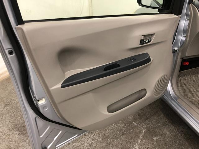 ピクシスエポックＸ　走行１１５４９４キロ／ワンセグナビ／純正マット１年保証距離無制限　走行距離１１５４９４キロ　ワンセグナビ　ブルートゥース　純正カーペットマット　助手席エアバッグ　アイドリングストップ　電動格納式ドアミラー　キーレスエントリー　マニュアルエアコン（埼玉県）の中古車