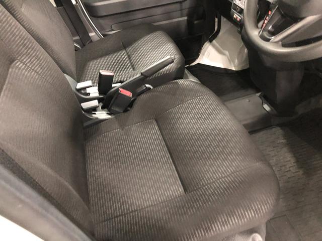 ハイゼットカーゴＤＸ　車検整備付／走行９５０３キロ／ＣＤチューナー／マット１年保証距離無制限　走行距離９５０３キロ　車検整備付　ＣＤチューナー　純正フロアマット　助手席エアバッグ　クリアランスソナー　オートライト　アイドリングストップ　両側スライドドア　キーレスエントリー（埼玉県）の中古車