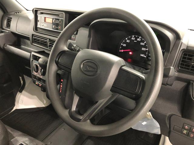 ハイゼットカーゴＤＸ　車検整備付／走行９５０３キロ／ＣＤチューナー／マット１年保証距離無制限　走行距離９５０３キロ　車検整備付　ＣＤチューナー　純正フロアマット　助手席エアバッグ　クリアランスソナー　オートライト　アイドリングストップ　両側スライドドア　キーレスエントリー（埼玉県）の中古車
