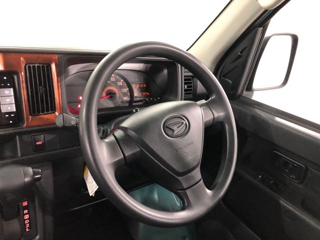 ハイゼットカーゴデラックスＳＡIII　走行２７８４９キロ／４ＷＤ／ナビ一年保証・走行距離無制限　走行２７８４９キロ　純正カーペットマット　フルセグナビ　ブルートゥース　バックカメラ　ＤＶＤ　アイドリングストップ　キーレス（埼玉県）の中古車