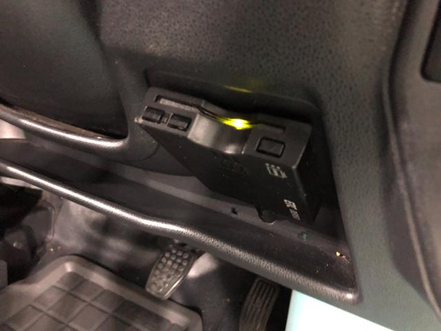 ハイゼットカーゴデラックスＳＡIII　走行２７８４９キロ／４ＷＤ／ナビ一年保証・走行距離無制限　走行２７８４９キロ　純正カーペットマット　フルセグナビ　ブルートゥース　バックカメラ　ＤＶＤ　アイドリングストップ　キーレス（埼玉県）の中古車