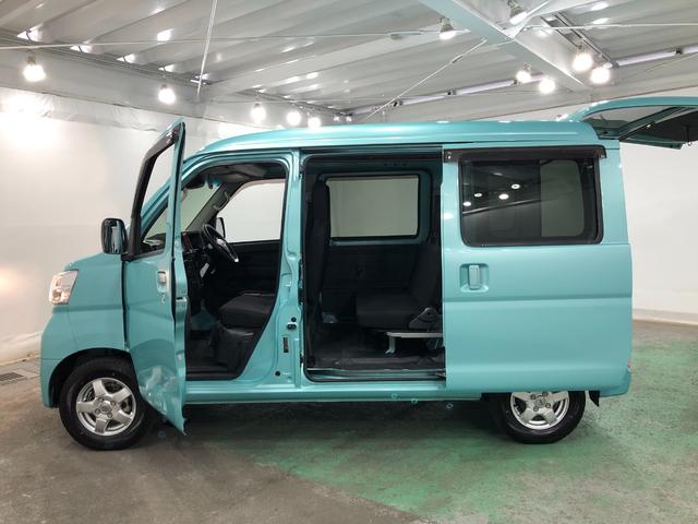 ハイゼットカーゴデラックスＳＡIII　走行２７８４９キロ／４ＷＤ／ナビ一年保証・走行距離無制限　走行２７８４９キロ　純正カーペットマット　フルセグナビ　ブルートゥース　バックカメラ　ＤＶＤ　アイドリングストップ　キーレス（埼玉県）の中古車