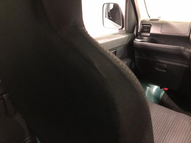 ハイゼットカーゴデラックスＳＡIII　走行２７８４９キロ／４ＷＤ／ナビ一年保証・走行距離無制限　走行２７８４９キロ　純正カーペットマット　フルセグナビ　ブルートゥース　バックカメラ　ＤＶＤ　アイドリングストップ　キーレス（埼玉県）の中古車