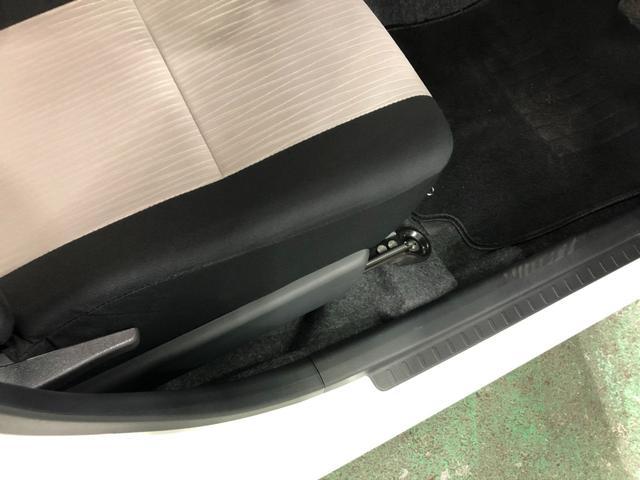 ミライースＸ　ＳＡIII　走行６７７７キロ／ＬＥＤヘッドランプ／マット１年保証距離無制限　走行距離６７７７キロ　マット　助手席エアバッグ　クリアランスソナー　オートマチックハイビーム　オートライト　ＬＥＤヘッドランプ　アイドリングストップ　電動格納式ドアミラー　キーレス（埼玉県）の中古車