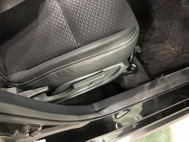 ロッキープレミアムＧ　走行１８９６７キロ／ＬＥＤヘッドランプ／マット１年保証距離無制限　走行距離１８９６７キロ　純正マット　サイドエアバッグ　ＬＥＤヘッドランプ　アイドリングストップ　シートヒーター　プッシュボタンスタート　オート格納式ドアミラー　キーフリー（埼玉県）の中古車
