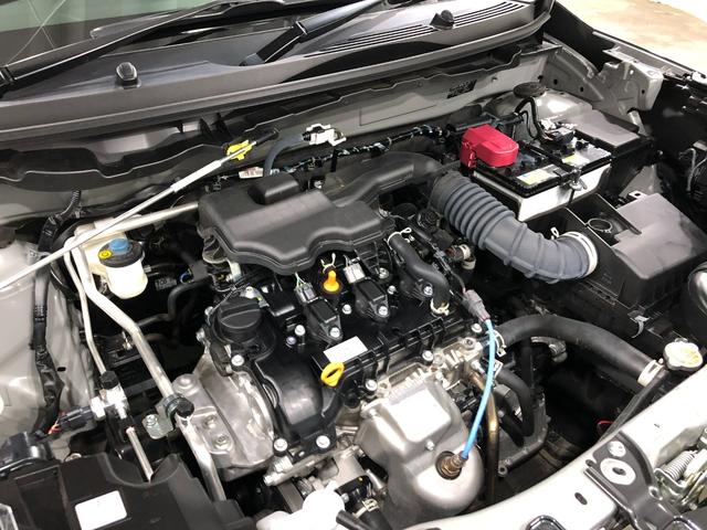 ロッキープレミアムＧ　走行１８９６７キロ／ＬＥＤヘッドランプ／マット１年保証距離無制限　走行距離１８９６７キロ　純正マット　サイドエアバッグ　ＬＥＤヘッドランプ　アイドリングストップ　シートヒーター　プッシュボタンスタート　オート格納式ドアミラー　キーフリー（埼玉県）の中古車