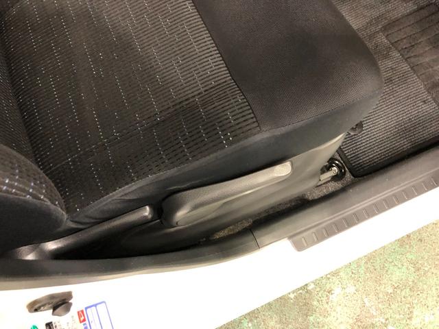ムーヴカスタムＸリミテッド　走行８７８４５キロ／ナビ／バックカメ一年保証・走行距離無制限　走行８７８４５キロ　助手席エアバック　純正カーペットマット　ワンセグナビ　バックカメラ　ＨＩＤヘッドライト　アイドリングストップ　ベンチシート（埼玉県）の中古車