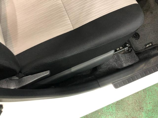 ミライースＬ　ＳＡIII　走行８７９９キロ／ＣＤチューナー／純正マット１年保証距離無制限　走行距離８７９９キロ　ＣＤチューナー　純正マット　クリアランスソナー　オートライト　アイドリングストップ　スマートアシスト３　キーレスエントリー（埼玉県）の中古車