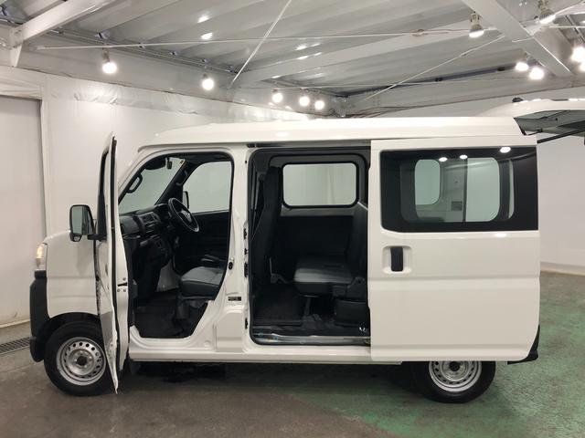 ハイゼットカーゴスペシャル　走行１０１１２キロ／車検整備付／ＡＭＦＭラジオ一年保証・走行距離無制限　走行１０１１２キロ　助手席エアバック　純正カーペットマット　クリアランスソナー　オートライト　アイドリングストップ（埼玉県）の中古車