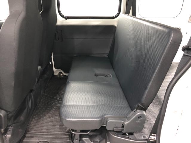 ハイゼットカーゴスペシャル　走行１０１１２キロ／車検整備付／ＡＭＦＭラジオ一年保証・走行距離無制限　走行１０１１２キロ　助手席エアバック　純正カーペットマット　クリアランスソナー　オートライト　アイドリングストップ（埼玉県）の中古車