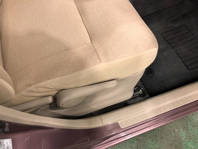 ムーヴＸリミテッド　走行１０５４４２キロ／車検整備付／キズ多一年保証・走行距離無制限　走行１０５４４２キロ　助手席エアバック　純正カーペットマット　ワンセグナビ　バックカメラ　アイドリングストップ　ベンチシート（埼玉県）の中古車