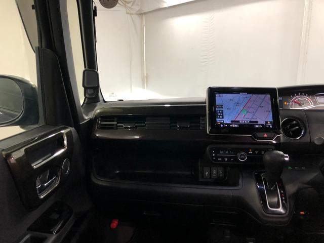 Ｎ−ＢＯＸカスタムＧ・Ｌターボホンダセンシング　雹害／走行６３９３８キロ／ナビ１年保証距離無制限　走行距離６３９３８キロ　フルセグナビ　バックカメラ　ブルートゥース　純正マット　サイドエアバッグ　ＬＥＤヘッドランプ　両側電動スライドドア　プッシュボタンスタート　キーフリー（埼玉県）の中古車