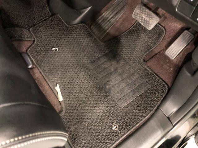 Ｎ−ＢＯＸカスタムＧ・Ｌターボホンダセンシング　雹害／走行６３９３８キロ／ナビ１年保証距離無制限　走行距離６３９３８キロ　フルセグナビ　バックカメラ　ブルートゥース　純正マット　サイドエアバッグ　ＬＥＤヘッドランプ　両側電動スライドドア　プッシュボタンスタート　キーフリー（埼玉県）の中古車