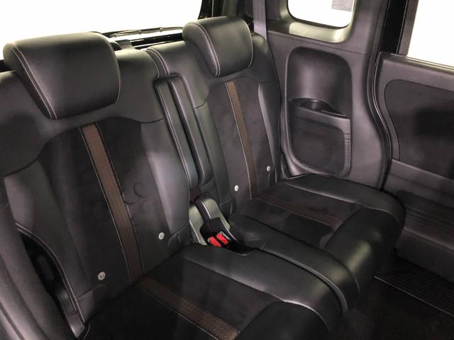 Ｎ−ＢＯＸカスタムＧ・Ｌターボホンダセンシング　雹害／走行６３９３８キロ／ナビ１年保証距離無制限　走行距離６３９３８キロ　フルセグナビ　バックカメラ　ブルートゥース　純正マット　サイドエアバッグ　ＬＥＤヘッドランプ　両側電動スライドドア　プッシュボタンスタート　キーフリー（埼玉県）の中古車