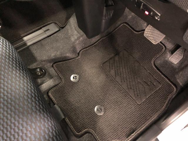 タントカスタムＲＳ　走行１４９６８キロ／車検整備付／ナビ／ドラレコ一年保証・走行距離無制限　走行１４９６８キロ　フルセグナビ　ブルートゥース　全周囲カメラ　ドラレコ　サイドエアバック　クリアランスソナー　オートライト　ＬＥＤヘッドライト　両側電動スライドドア（埼玉県）の中古車