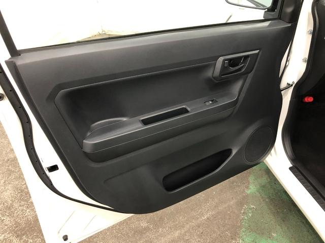 ミライースＬ　ＳＡIII　走行７５１０キロ／ＣＤチューナー／マット１年保証距離無制限　走行距離７５１０キロ　ＣＤチューナー　マット　助手席エアバッグ　オートマチックハイビーム　オートライト　アイドリングストップ　スマートアシスト３　キーレスエントリー（埼玉県）の中古車