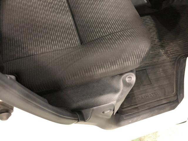 ハイゼットカーゴＤＸ　車検整備付／走行１３３０６キロ／ＦＭＡＭラジオ／マット１年保証距離無制限　走行距離１３３０６キロ　車検整備付　ＦＭＡＭラジオ　フロアマット　クリアランスソナー　オートライト　アイドリングストップ　両側スライドドア　マニュアルエアコン　キーレス（埼玉県）の中古車