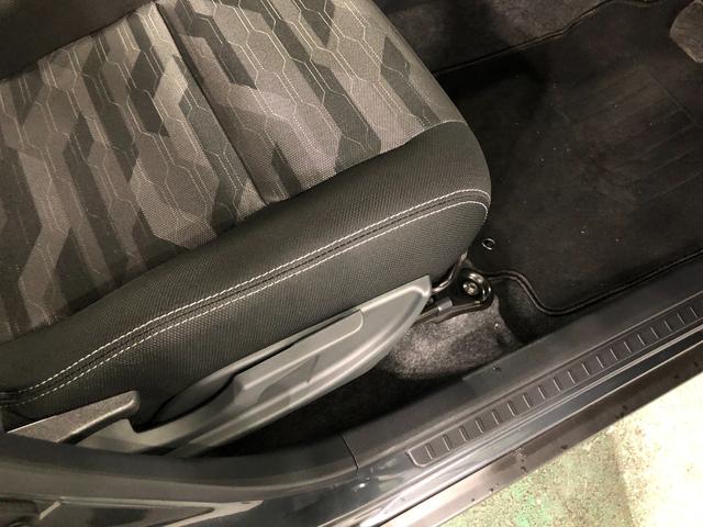 タフトＧターボ　クロムベンチャー走行９０６３キロ／ナビ／バックカメ一年保証・走行距離無制限　走行９０６３キロ　フルセグナビ　ブルートゥース　バックカメラ　サイドエアバック　クリアランスソナー　オートライト　ＬＥＤヘッドライト　シートヒーター（埼玉県）の中古車