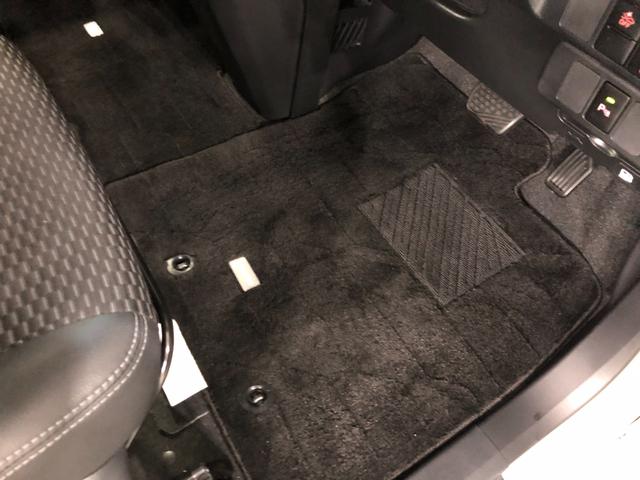 トールカスタムＧ　走行６３１２０キロ／車検整備付／タイヤ４本交換一年保証・走行距離無制限走行　走行６３１２０キロ　フルセグナビ　ブルートゥース　全周囲カメラ　ドラレコ　クリアランスソナー　オートライト　ＬＥＤヘッドライト　両側電動スライドドア（埼玉県）の中古車