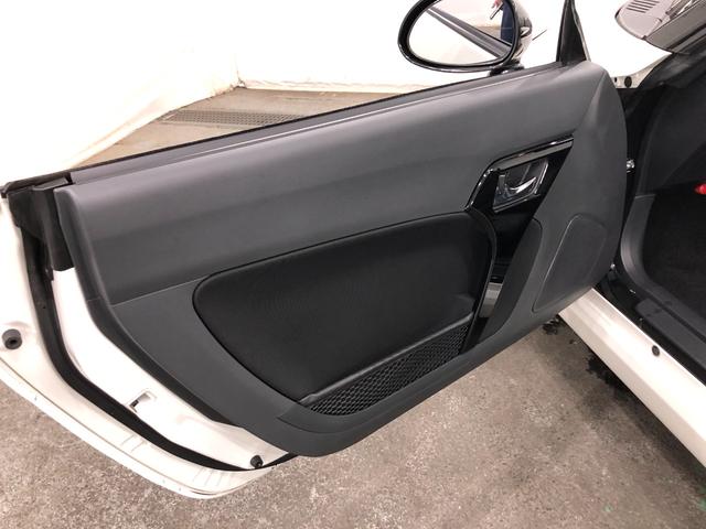 コペンＧＲ　スポーツ　走行２７７８２キロ／車検整備付／５速ＭＴ一年保証・走行距離無制限走行　走行２７７８２キロ　フルセグナビ　ブルートゥース　バックカメラ　ＤＶＤ　ＥＴＣ　オートライト　ＬＥＤヘッドライト　シートヒーター（埼玉県）の中古車