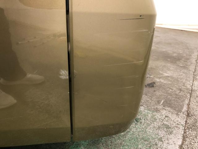 ハイゼットトラックスタンダード　ＭＴ／走行９３６５６キロ／タイヤ４本交換一年保証・走行距離無制限　走行９３６５６キロ　５速ＭＴ　純正ＣＤチューナー　純正フロアマット　マニュアルエアコン　取扱説明書　メンテナンスノート（埼玉県）の中古車