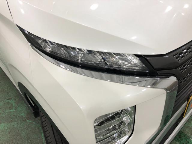 ｅＫクロスＧ　走行３０５２０キロ／ナビ／バックカメラ／ＥＴＣ一年保証・走行距離無制限　走行３０５２０キロ　フルセグナビ　ブルートゥース　バックカメラ　サイドエアバック　オートライト　ＬＥＤヘッドライト　ベンチシート（埼玉県）の中古車