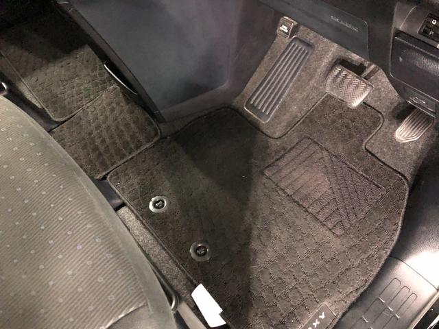 ヴォクシーＶ　走行５２８４５キロ／ナビ／バックカメラ／タイヤ４本交換一年保証・走行距離無制限　走行５２８４５キロ　ワンセグナビ　ブルートゥース　バックカメラ　オートマチックハイビーム　オートライト　ＬＥＤヘッドライト　片側電動スライドドア（埼玉県）の中古車