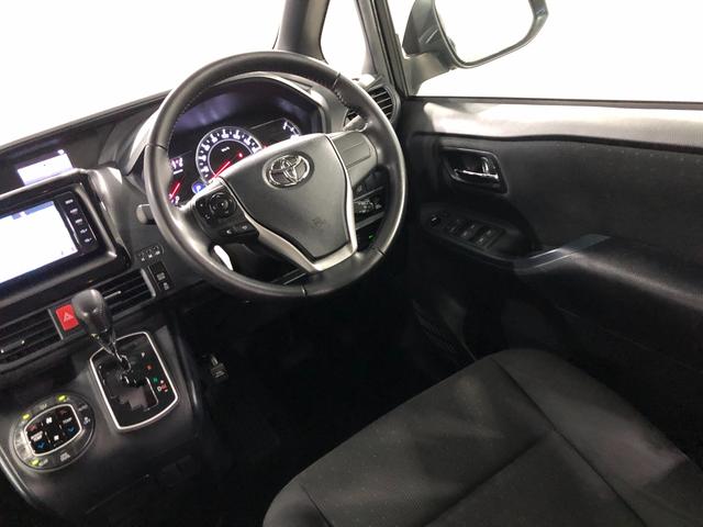 ヴォクシーＶ　走行５２８４５キロ／ナビ／バックカメラ／タイヤ４本交換一年保証・走行距離無制限　走行５２８４５キロ　ワンセグナビ　ブルートゥース　バックカメラ　オートマチックハイビーム　オートライト　ＬＥＤヘッドライト　片側電動スライドドア（埼玉県）の中古車