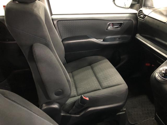 ヴォクシーＶ　走行５２８４５キロ／ナビ／バックカメラ／タイヤ４本交換一年保証・走行距離無制限　走行５２８４５キロ　ワンセグナビ　ブルートゥース　バックカメラ　オートマチックハイビーム　オートライト　ＬＥＤヘッドライト　片側電動スライドドア（埼玉県）の中古車