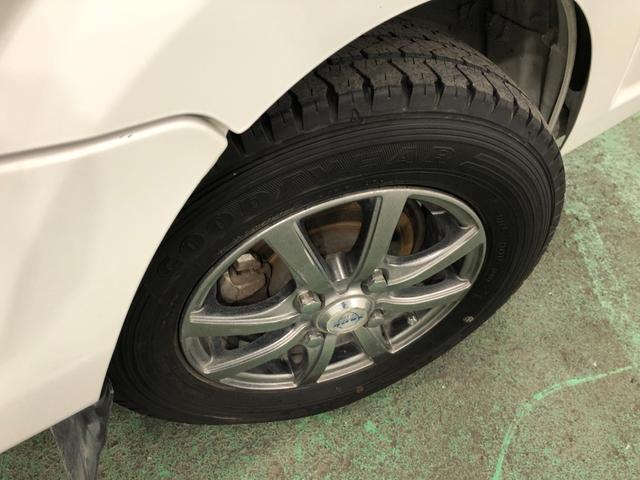 スクラムトラックKCエアコン・パワステ 走行66608キロ/ダンプ/4WD一年保証・走行距離無制限 走行66608キロ 助手席エアバック 純正カーペットマット 4WD 5速MT(埼玉県)の中古車