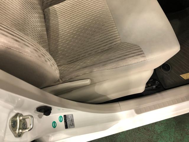 ムーヴＬ　ＳＡIII走行５５１５４キロ／ナビ／キーレス一年保証・走行距離無制限　走行５５１５４キロ　フルセグナビ　ブルートゥース　ＵＳＢ　オートマチックハイビーム　アイドリングストップ　ベンチシート（埼玉県）の中古車