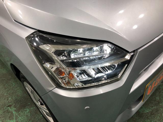 ミライースＸ　ＳＡIII　走行５４３９キロ／雹害／ＬＥＤヘッドライト一年保証・走行距離無制限　走行５４３９キロ　助手席エアバック　純正カーペットマット　クリアランスソナー　オートマチックハイビーム　ＬＥＤヘッドライト　アイドリングストップ（埼玉県）の中古車