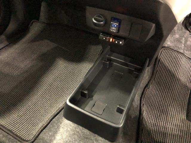 ミライースＸリミテッドＳＡ３　走行１７８２７キロ／ナビ／バックカメラ一年保証・走行距離無制限　走行１７８２７キロ　フルセグナビ　ブルートゥース　バックカメラ　クリアランスソナー　オートライト　ＬＥＤヘッドライト　アイドリングストップ（埼玉県）の中古車