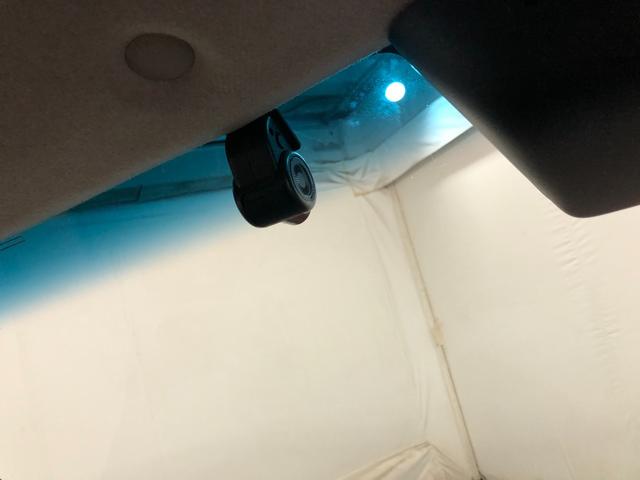 トールカスタムＧ　走行３２７５７キロ／車検整備付／ナビ／ドラレコ一年保証・走行距離無制限　走行３２７５７キロ　フルセグナビ　ブルートゥース　全周囲カメラ　ドラレコ　クリアランスソナー　ＬＥＤヘッドライト　両側電動スライドドア（埼玉県）の中古車