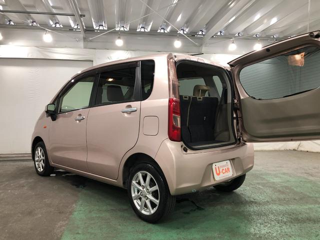 ムーヴＸ　車検整備付／走行５５６６８キロ／ＣＤチューナー／マット１年保証距離無制限　走行距離５５６６８キロ　ＣＤチューナー　純正カーペットマット　助手席エアバッグ　アイドリングストップ　プッシュボタンスタート　電動格納式ドアミラー　オートエアコン　キーフリー（埼玉県）の中古車